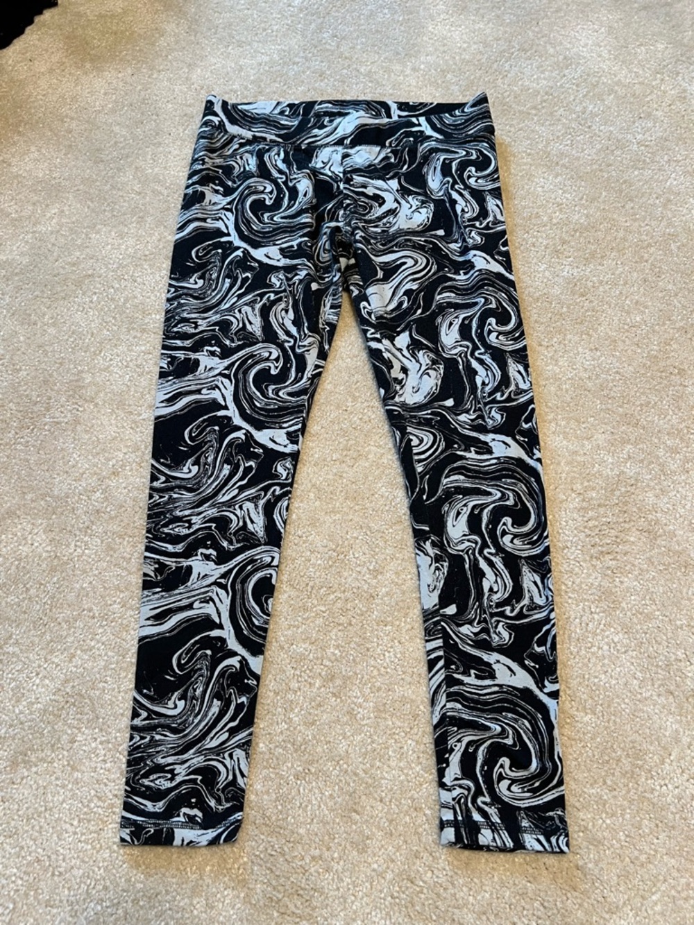 bcg Black & White Marble-Print Leggings